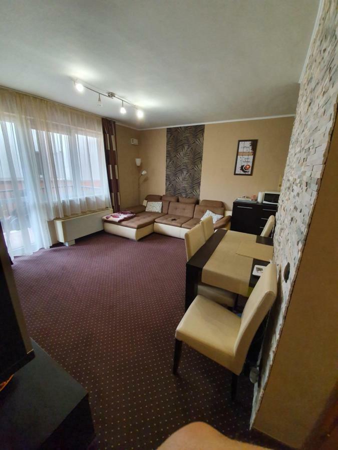 Apartamento Baby Apartman Hajdúszoboszló Exterior foto